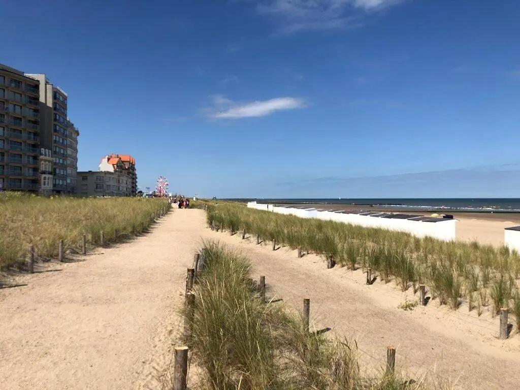 Sunshine, Zeedijk 335 , Studio, Nieuw Westende Bad Middelkerke 0*,  Belgium